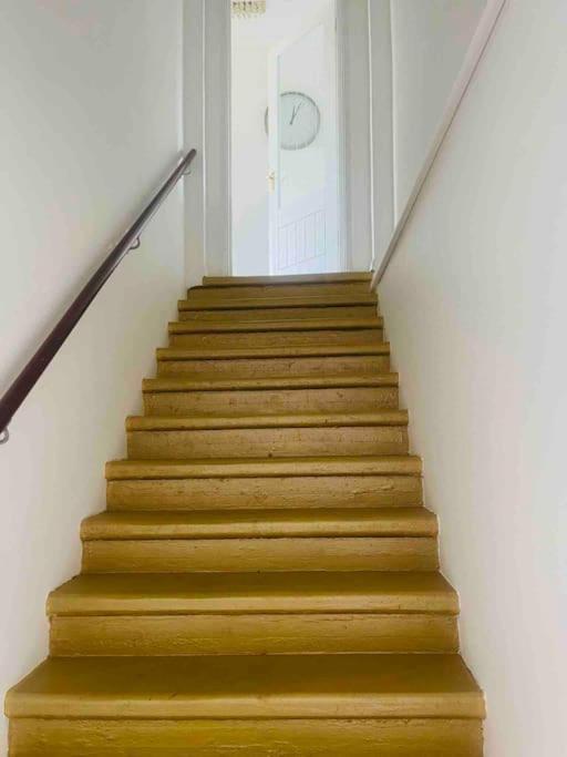 Modern 2 Bedroom Flat By Dover Port, Castle& Sea! Exterior foto